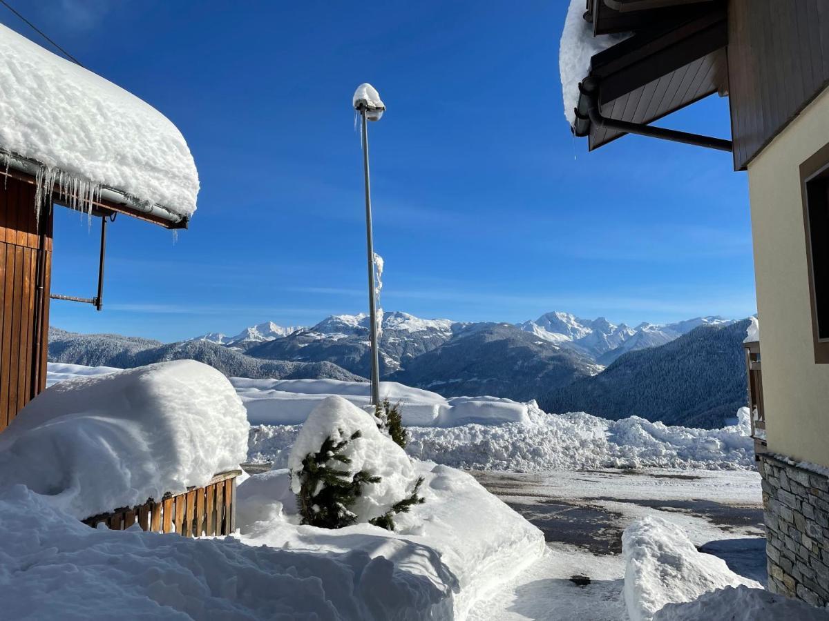 Chalet De Montagne Au Coeur De Doucy